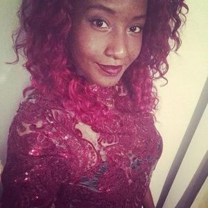 Meet your Posher, Antonella